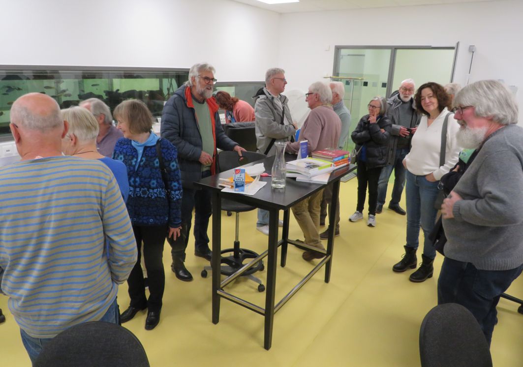 Treffen ehemaliger Lehrkräfte an der Hardenstein